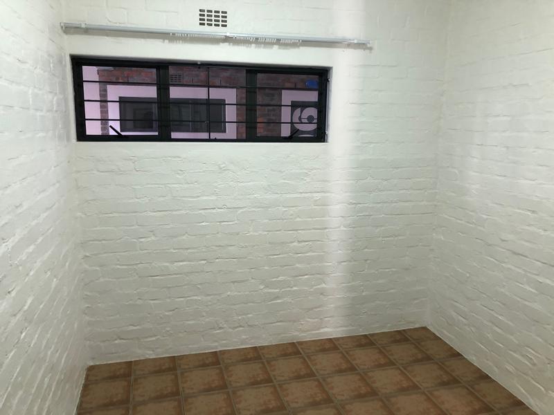 2 Bedroom Property for Sale in Brooklyn Western Cape